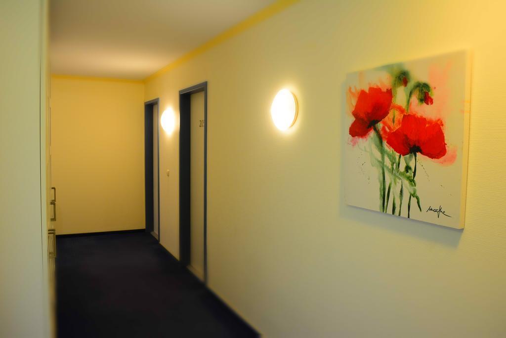 Klausdorfer Hof Hotel Schwentinental Exterior photo